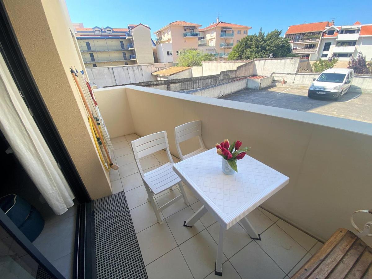 Arcachon Centre Ville - Charmant T2 Avec Balcon, Parking Securise, Proche Gare, Commerces Et Plage - Fr-1-420-90 Buitenkant foto